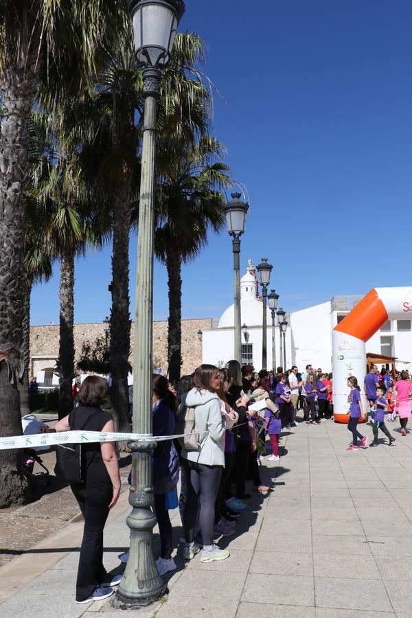Participantes en la II Carrera de la Mujer.