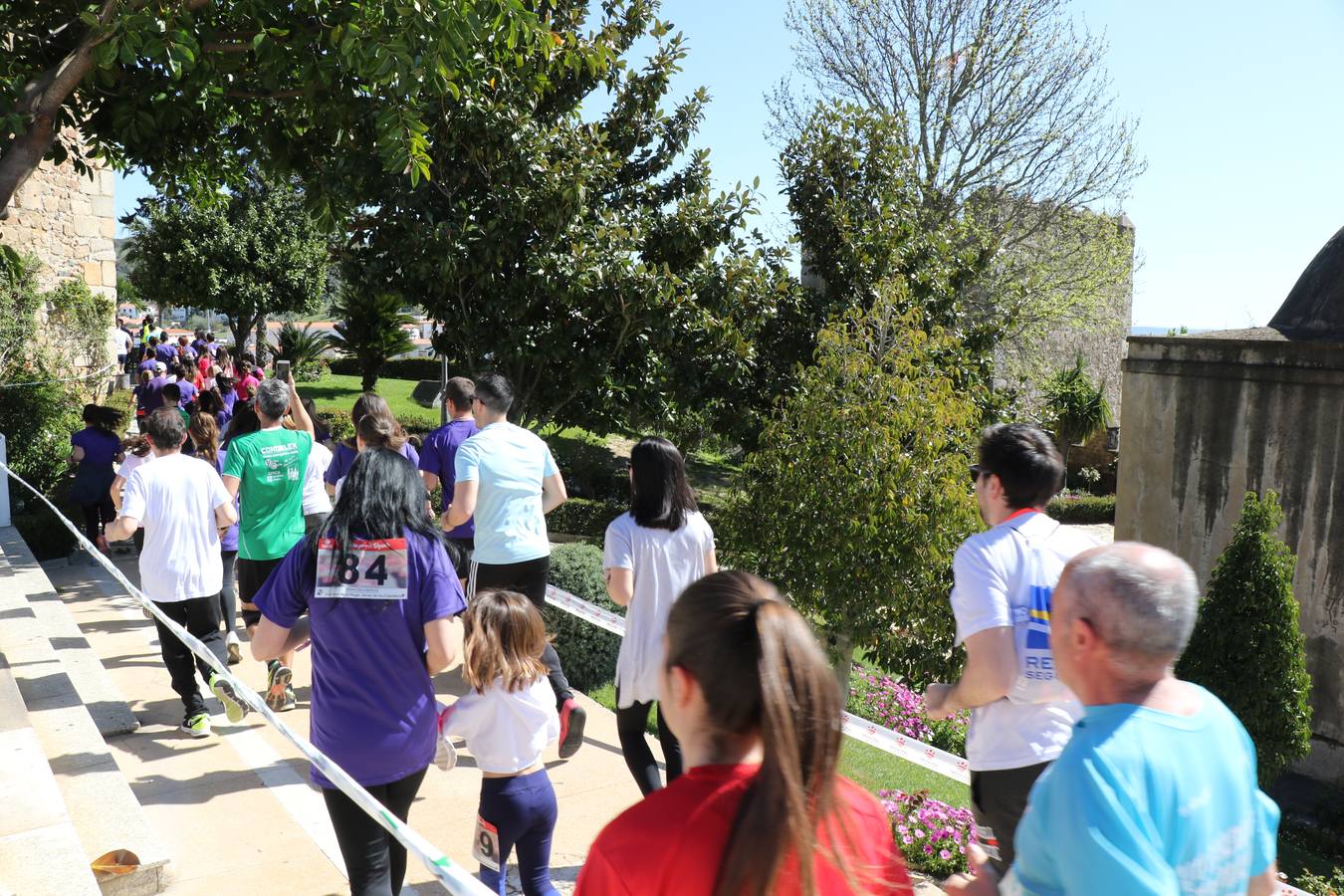 Participantes en la II Carrera de la Mujer.