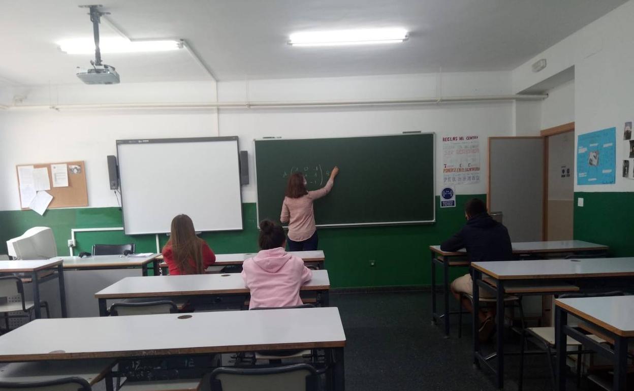 Durante una de estas tutorías en el I.E.S. 'Ramón Carande'. 