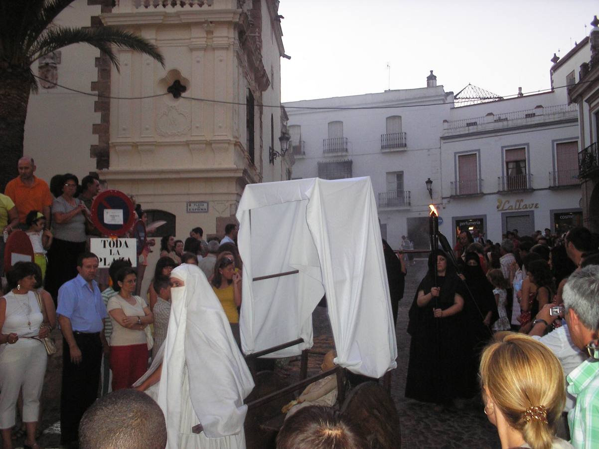 Escena de animación de calle en la fortaleza templaria.
