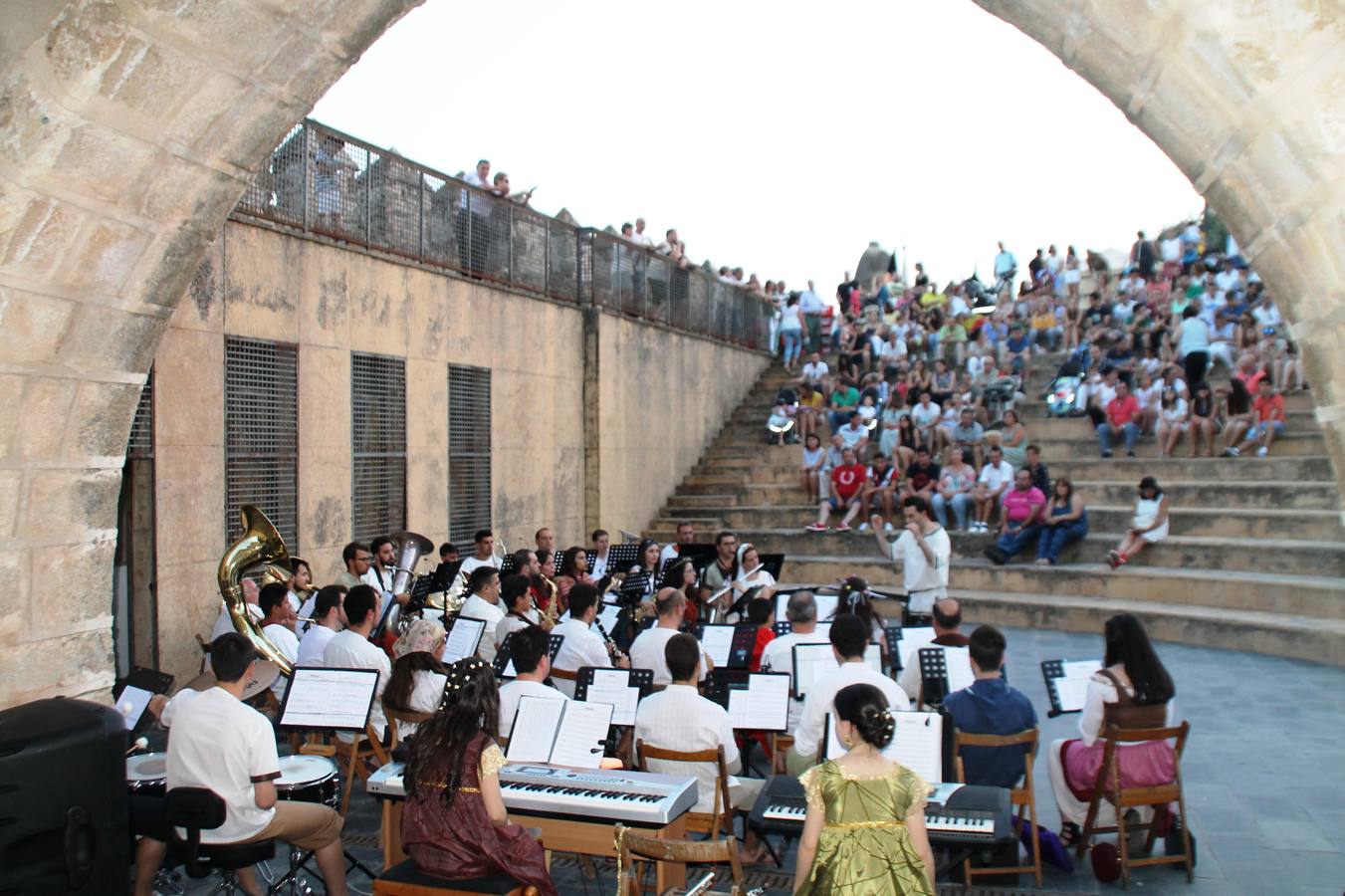 Concierto de la Asociación Musical de Jerez de los Caballeros en el cierre del Festiva Templario.