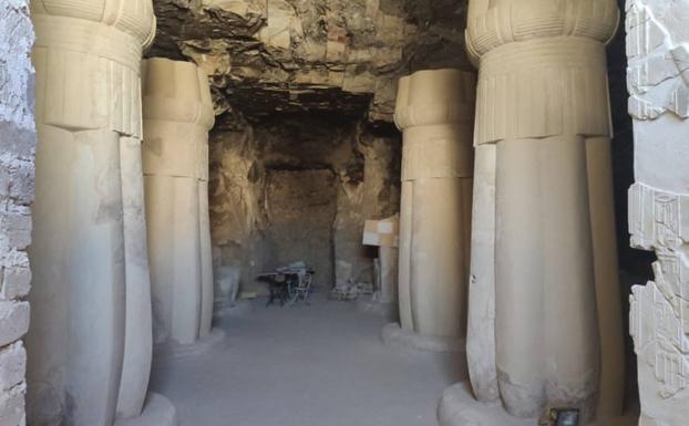 Capilla de la tumba del visir Amen-Hotep Huy AT-28. Interior. 