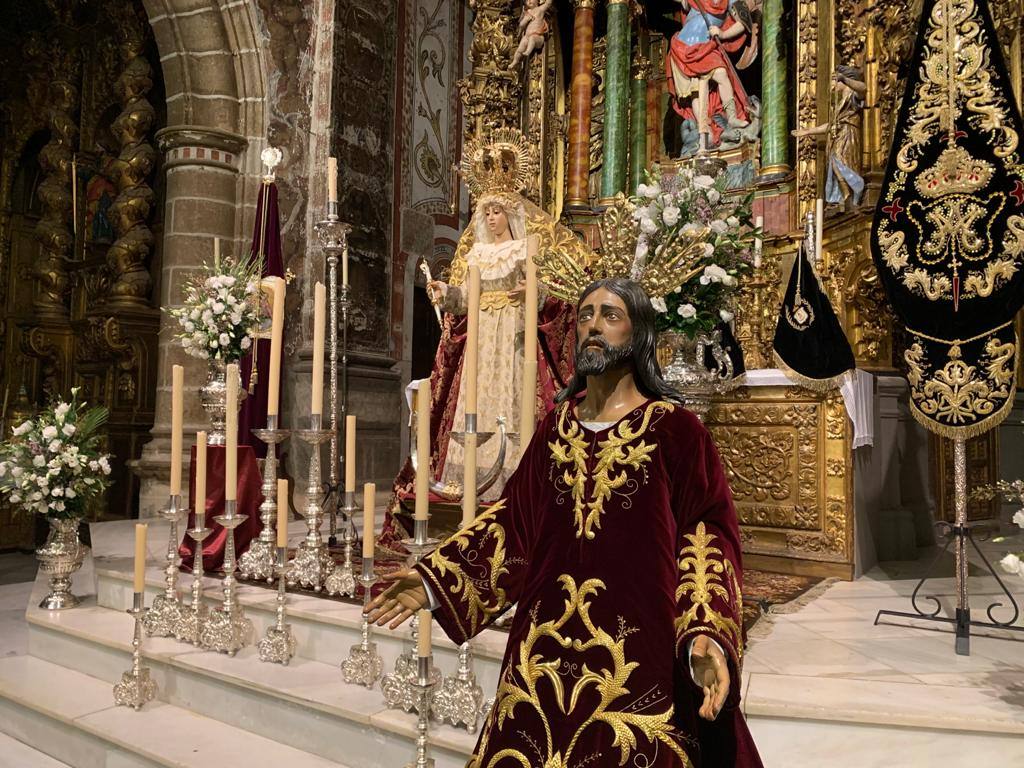 La Cofradía de Nuestra Señora del Rosario y Jesús Orando en el Huerto celebra el Triduo en honor de sus titulares