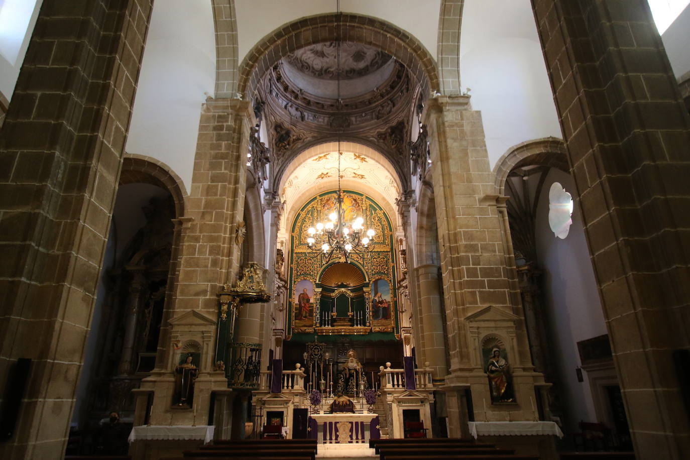 Fotos: Inaugurada la exposición &#039;Una joya en Jerez, sus cofradías&#039;