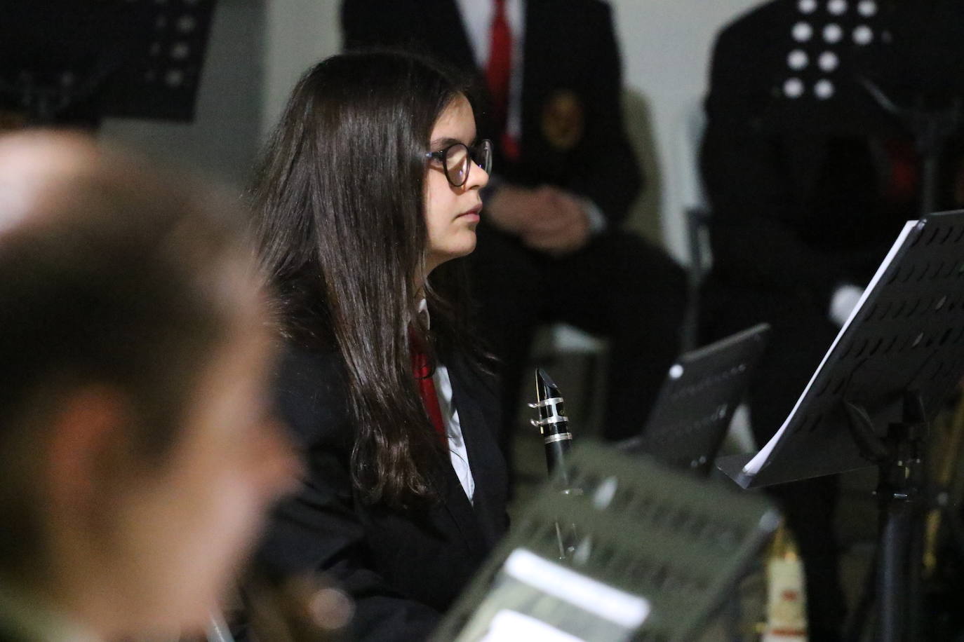 Fotos: La Plaza de la Alcazaba acoge varios conciertos de bandas con un fin solidario