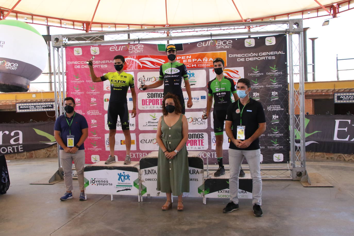 Fotos: El IX Maratón Templario BTT Open de España reúne a 450 participantes