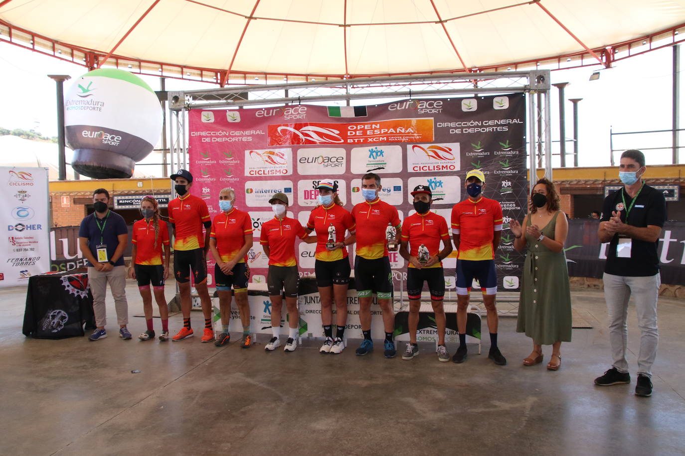 Fotos: El IX Maratón Templario BTT Open de España reúne a 450 participantes
