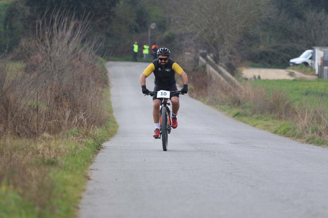 Fotos: Carlos Cobos e Irene Cascajosa ganan el II Duatlón Cross &#039;Dehesa de Jerez&#039;