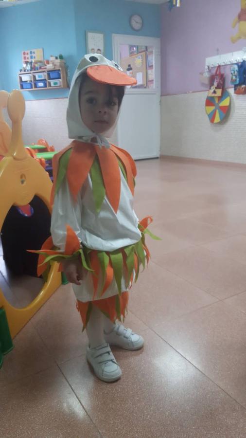 Fotos: El Carnaval llena de color, ritmo y alegría los centros educativos