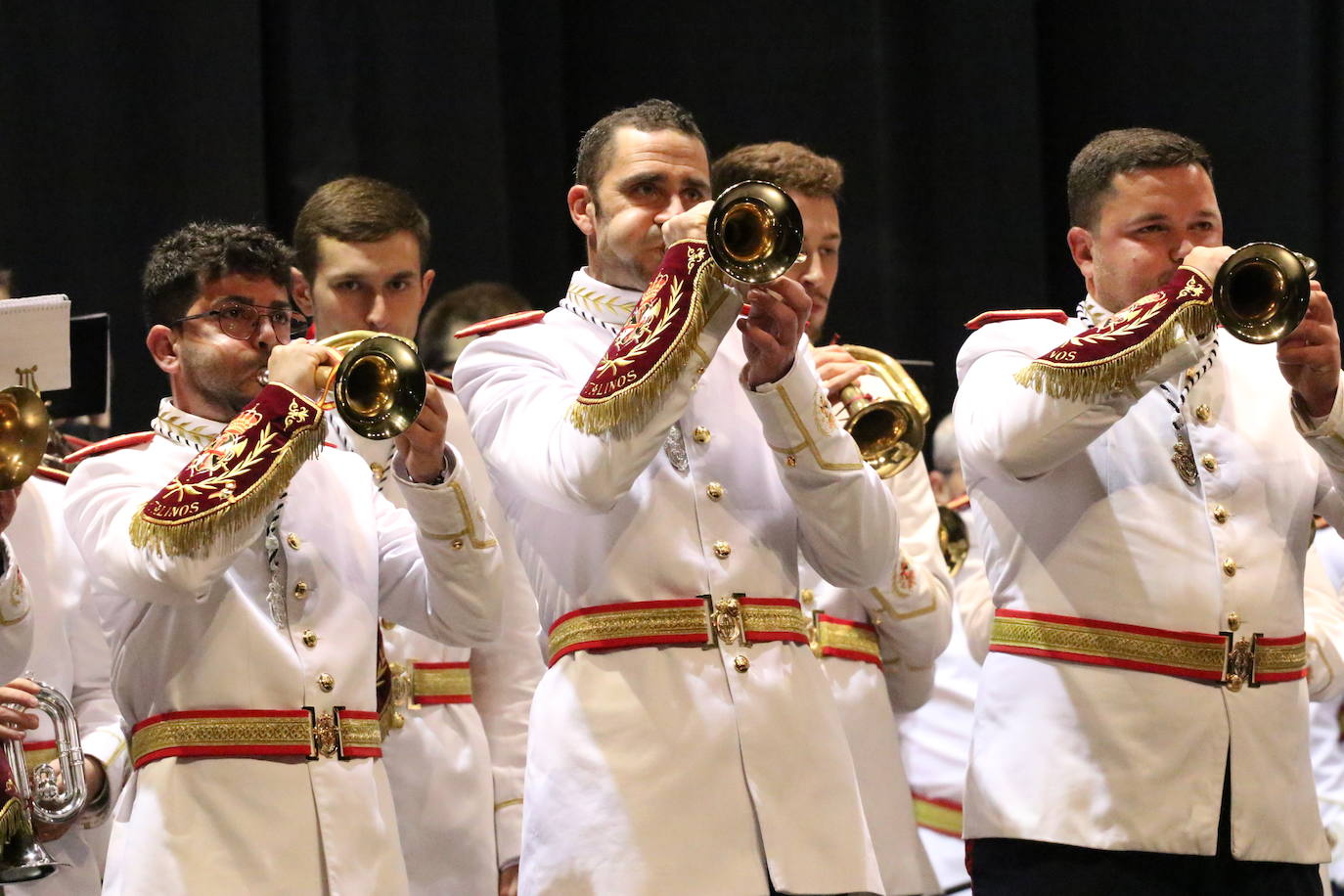 Fotos: El &#039;Certamen de Bandas Solidario&#039; anuncia la Semana Santa 2022