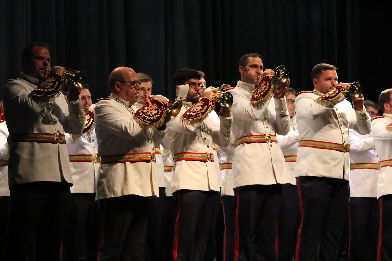 Fotos: El &#039;Certamen de Bandas Solidario&#039; anuncia la Semana Santa 2022