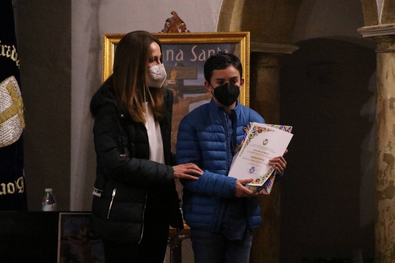 Fotos: El anuario cofrade vuelve a desgranar los entresijos de la Semana Santa jerezana
