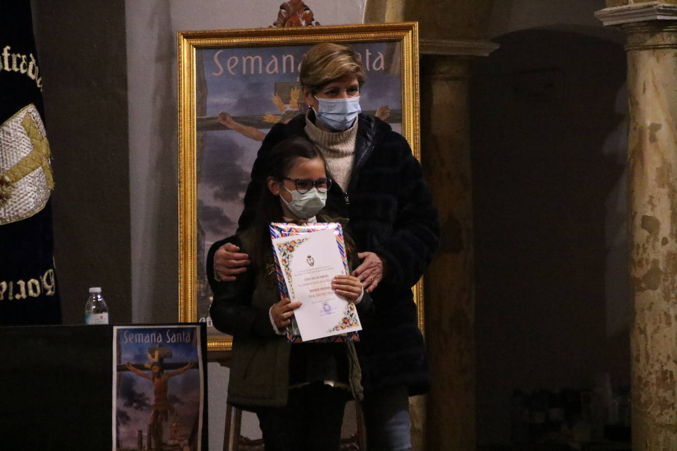 Fotos: El anuario cofrade vuelve a desgranar los entresijos de la Semana Santa jerezana