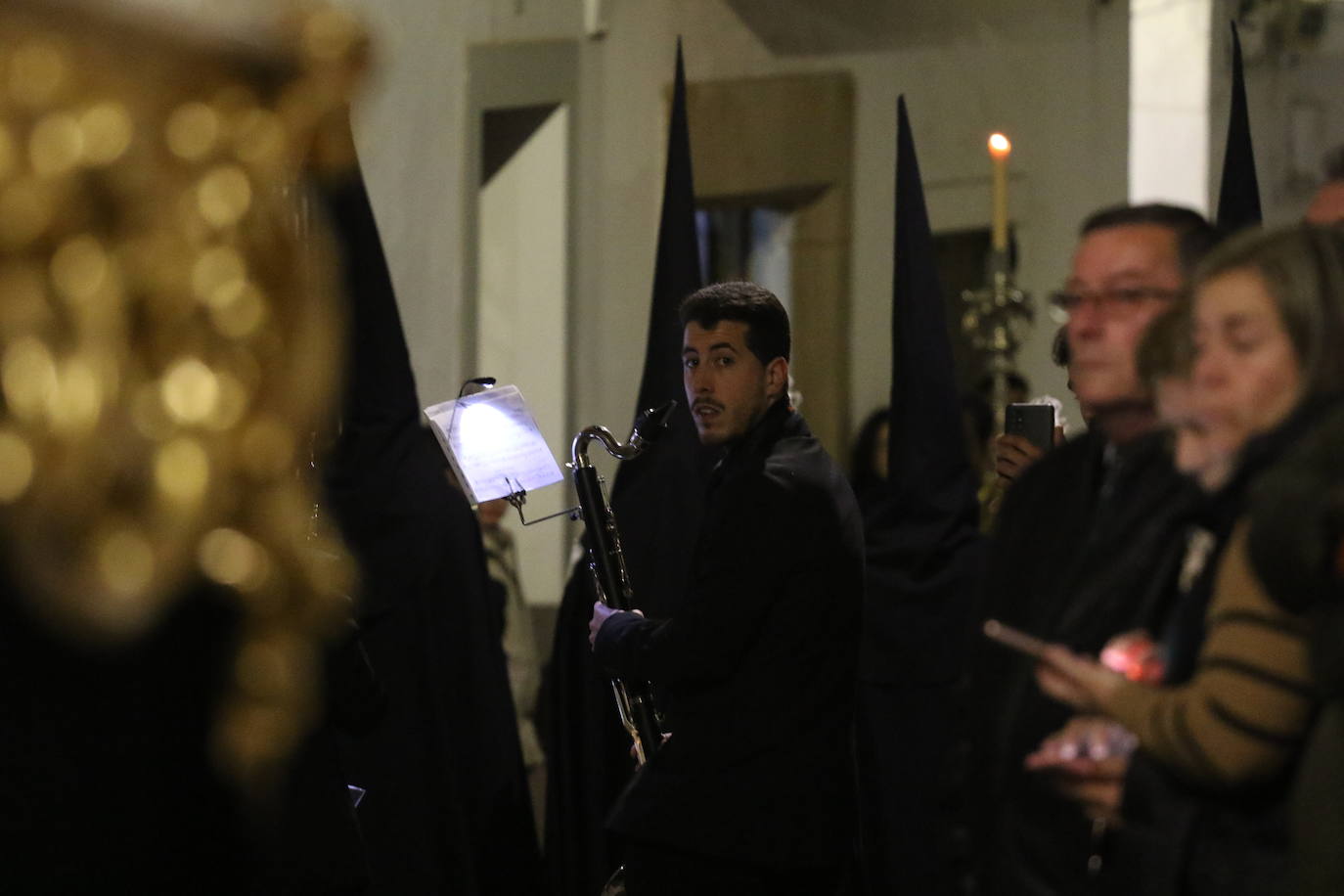 Fotos: Jerez vuelve a enmudecer ante Jesús Orando en el Huerto y Nuestra Señora del Silencio en una nueva noche de Martes Santo