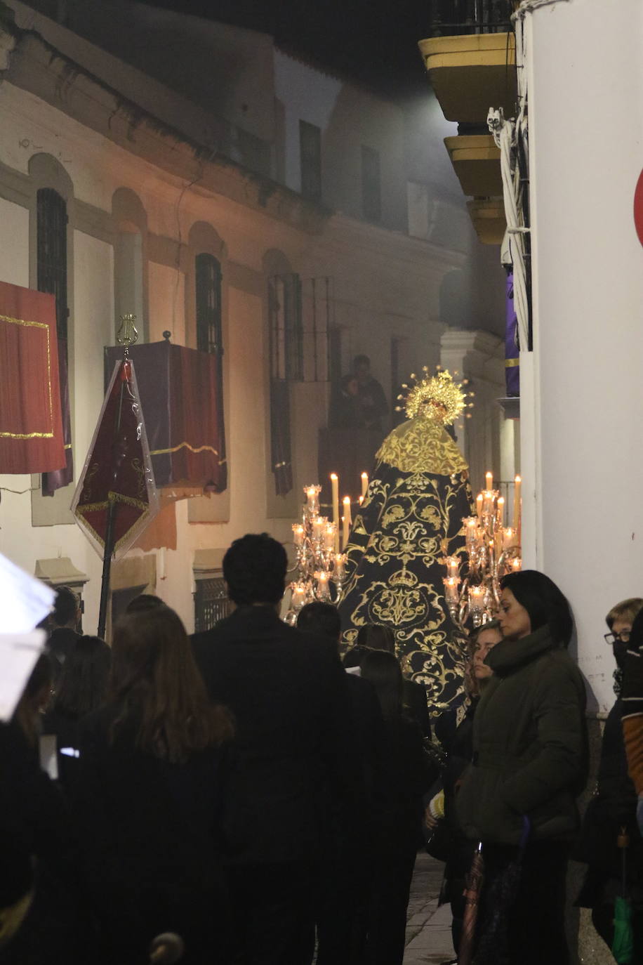 Fotos: Jerez vuelve a enmudecer ante Jesús Orando en el Huerto y Nuestra Señora del Silencio en una nueva noche de Martes Santo