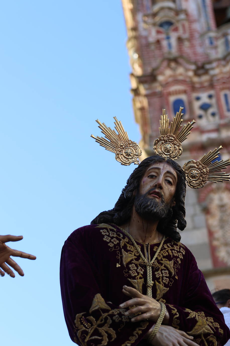 Fotos: La Archicofradía del Santísimo Sacramento reluce en un Jueves Santo pletórico