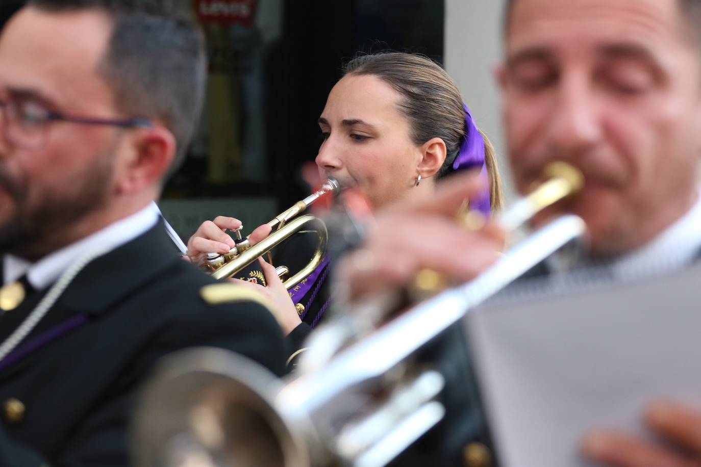 Fotos: El fervor envuelve la tarde de Viernes Santo en Jerez de los Caballeros