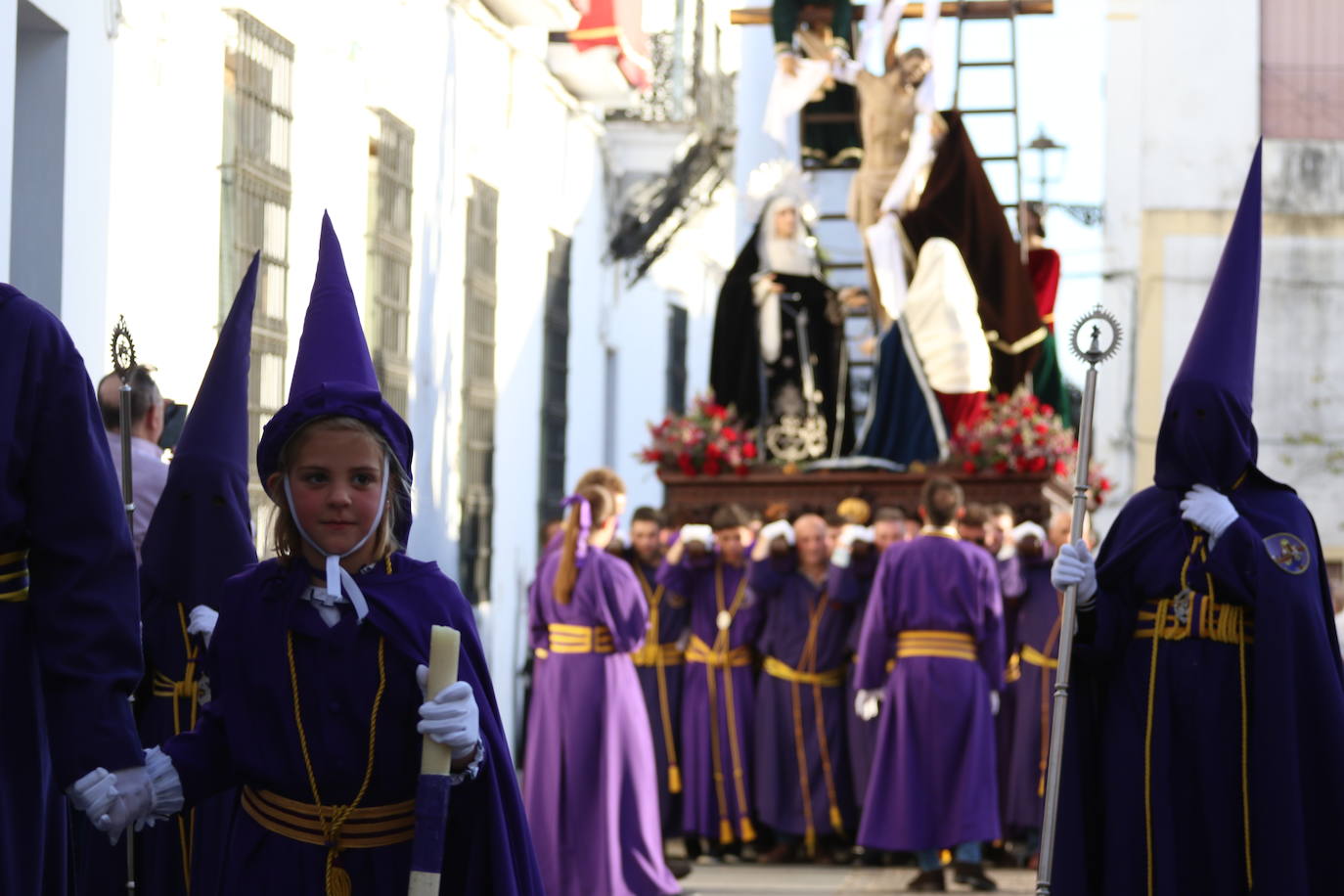 Fotos: El fervor envuelve la tarde de Viernes Santo en Jerez de los Caballeros