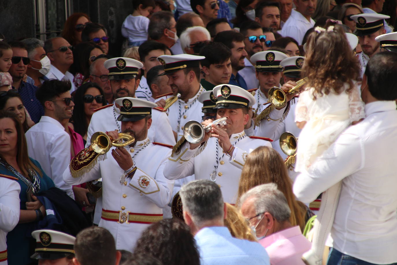 Fotos: Jerez se despide de su Semana Santa más deseada con un espléndido Domingo de Resurrección