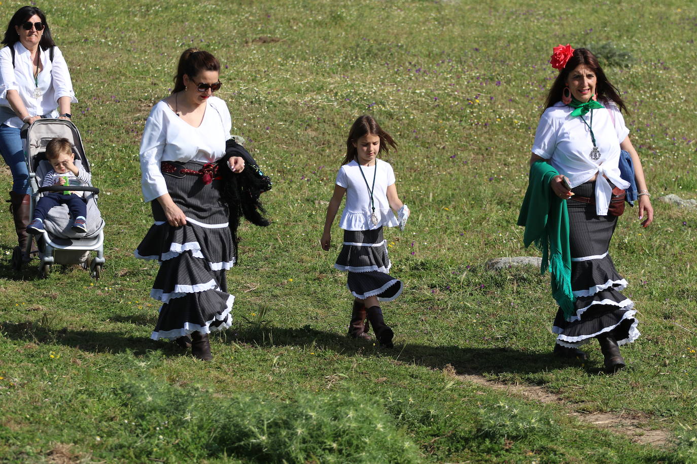 Fotos: Jerez celebra la romería en honor de su Patrona, Nuestra Señora de Aguasantas