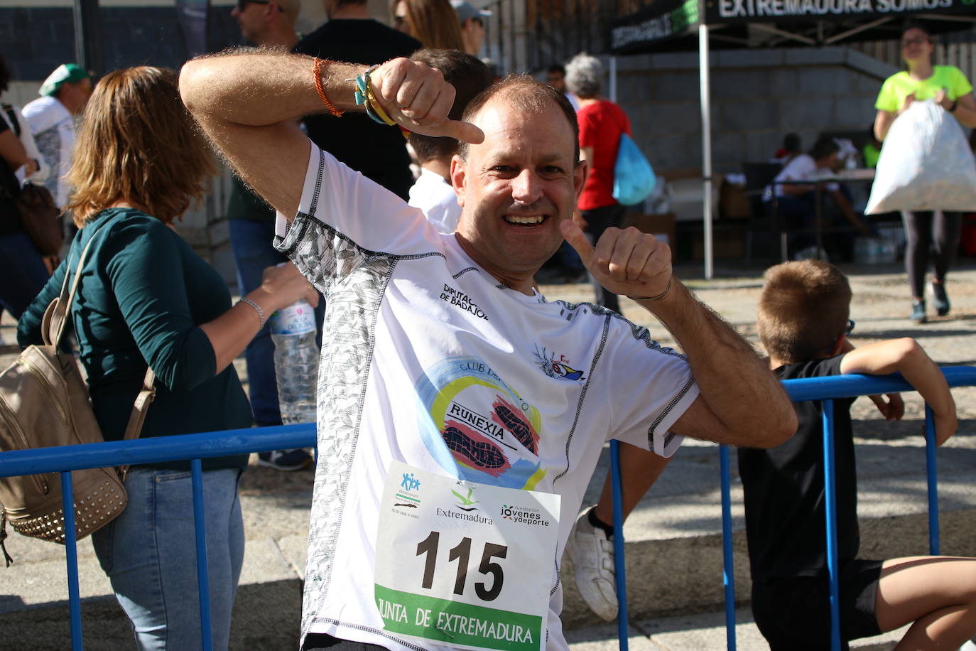 Fotos: Bruno Paixão y Anabel Benítez, vencedores de la XXIII Carrera Popular de Jerez de los Caballeros