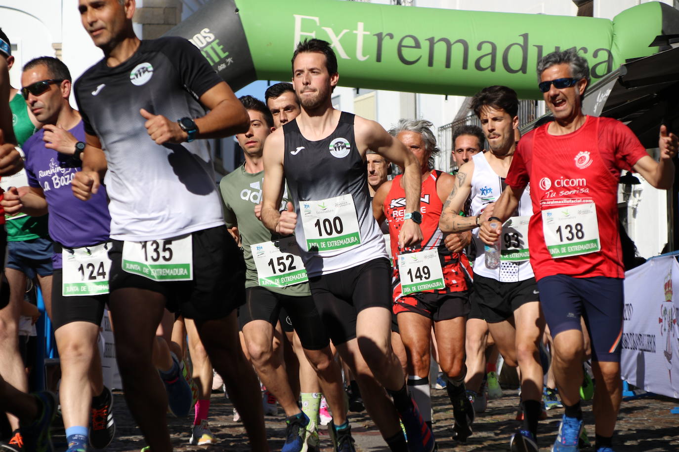 Fotos: Bruno Paixão y Anabel Benítez, vencedores de la XXIII Carrera Popular de Jerez de los Caballeros