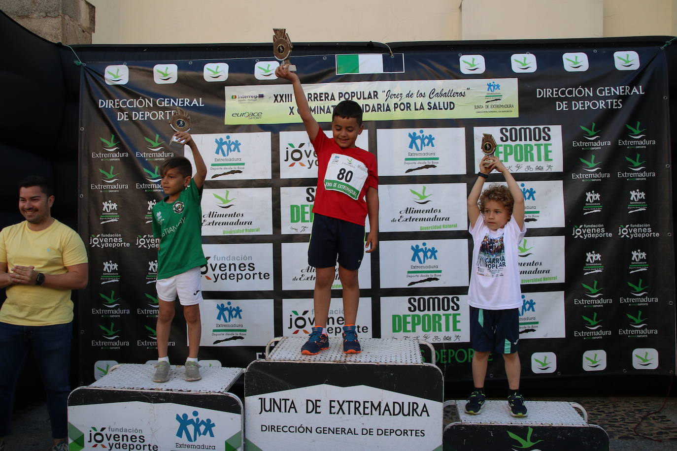 Fotos: Bruno Paixão y Anabel Benítez, vencedores de la XXIII Carrera Popular de Jerez de los Caballeros