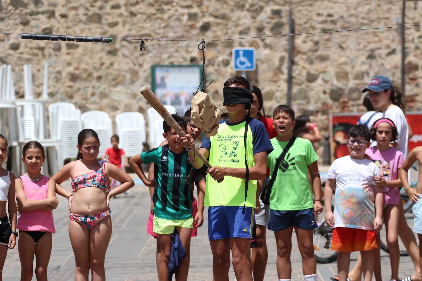 Fotos: El barrio de Santiago celebra este sábado su tradicional «velá»
