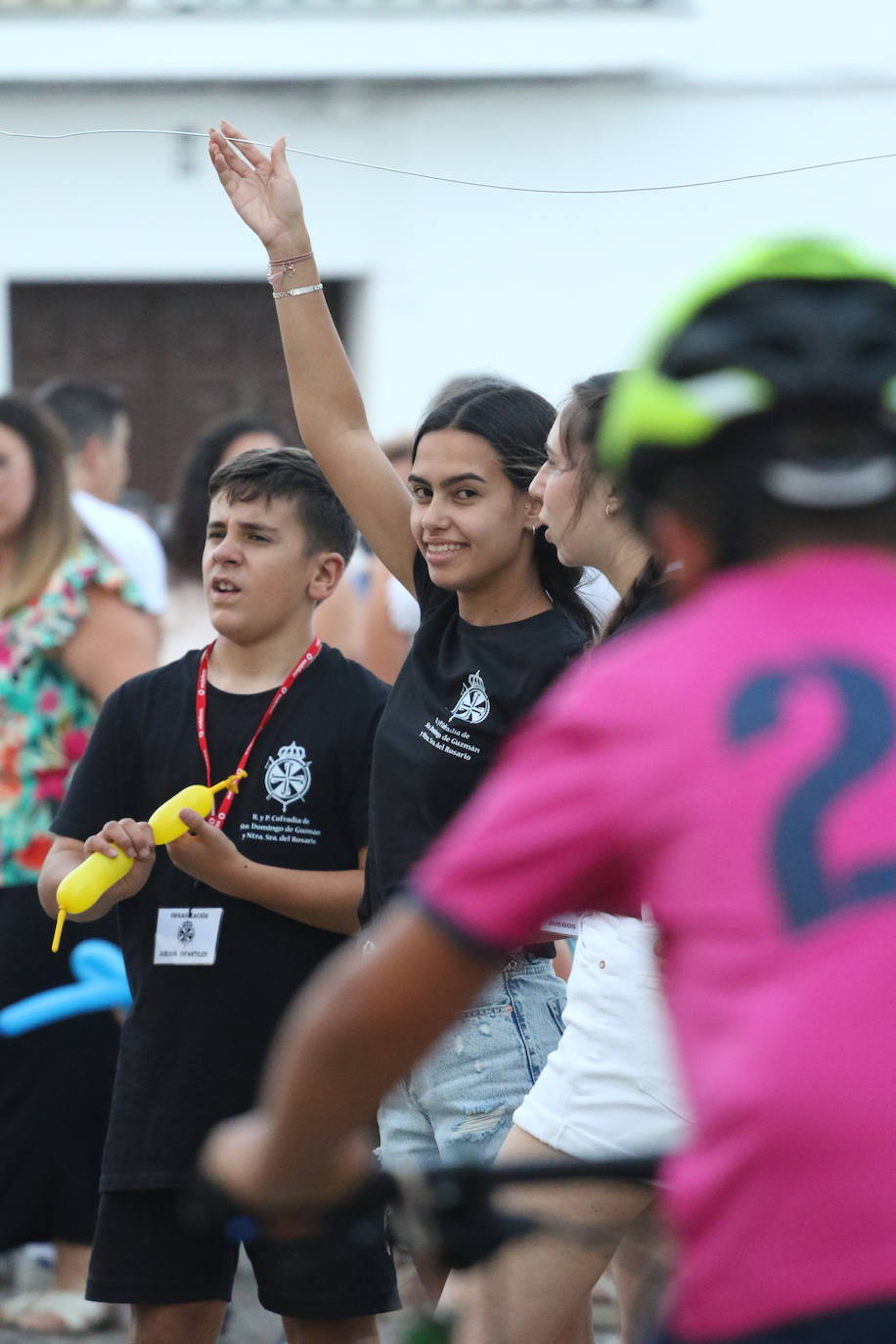 Fotos: La «velá» del barrio de Santa Catalina continúa este sábado con más música y animación