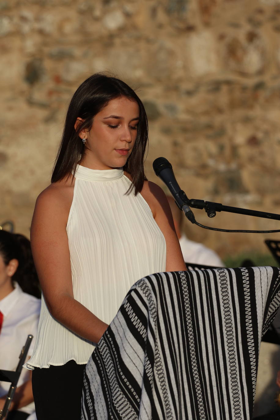 Fotos: Jerez de los Caballeros celebra el Día de Extremadura con un acto institucional en el Lienzo de Muralla