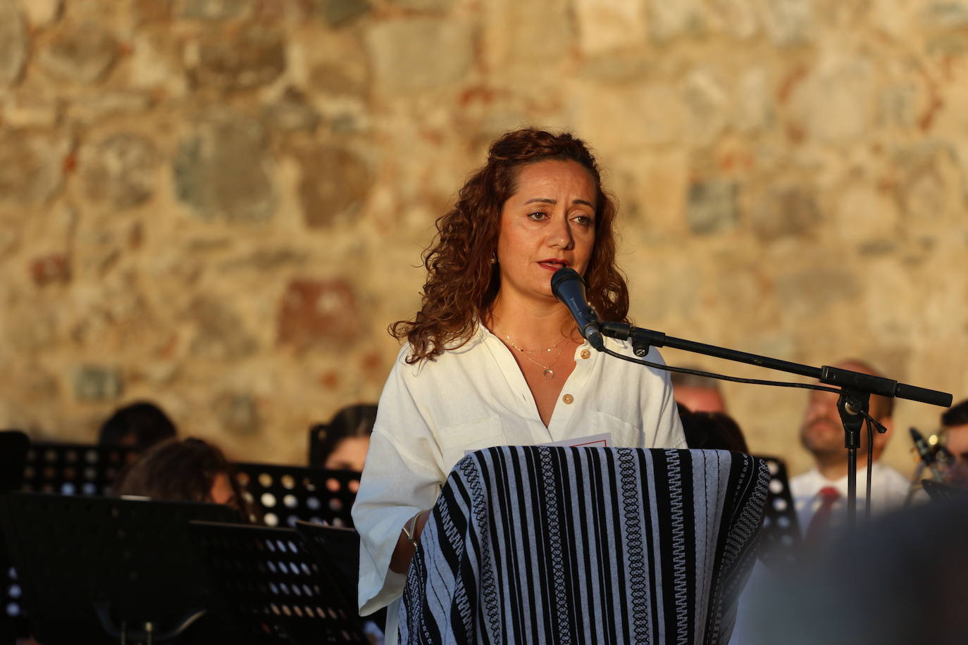 Fotos: Jerez de los Caballeros celebra el Día de Extremadura con un acto institucional en el Lienzo de Muralla