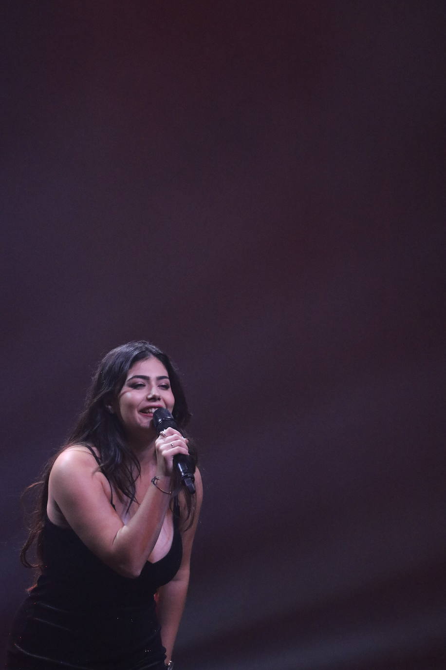 Fotos: Ana Nina, ganadora del Festival de la Canción de Extremadura 2022