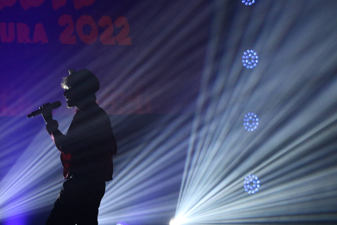 Fotos: Ana Nina, ganadora del Festival de la Canción de Extremadura 2022