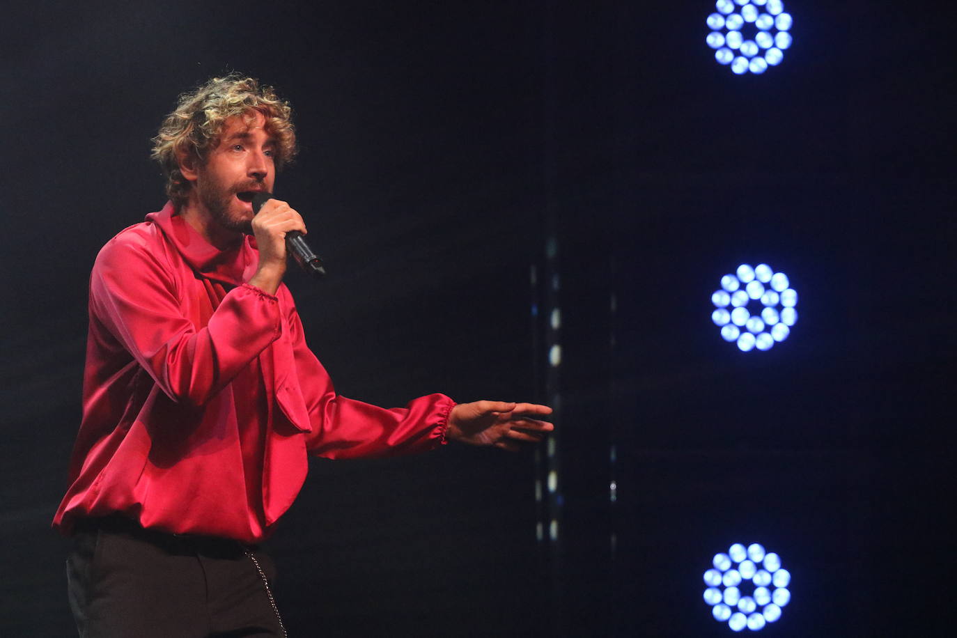 Fotos: Ana Nina, ganadora del Festival de la Canción de Extremadura 2022