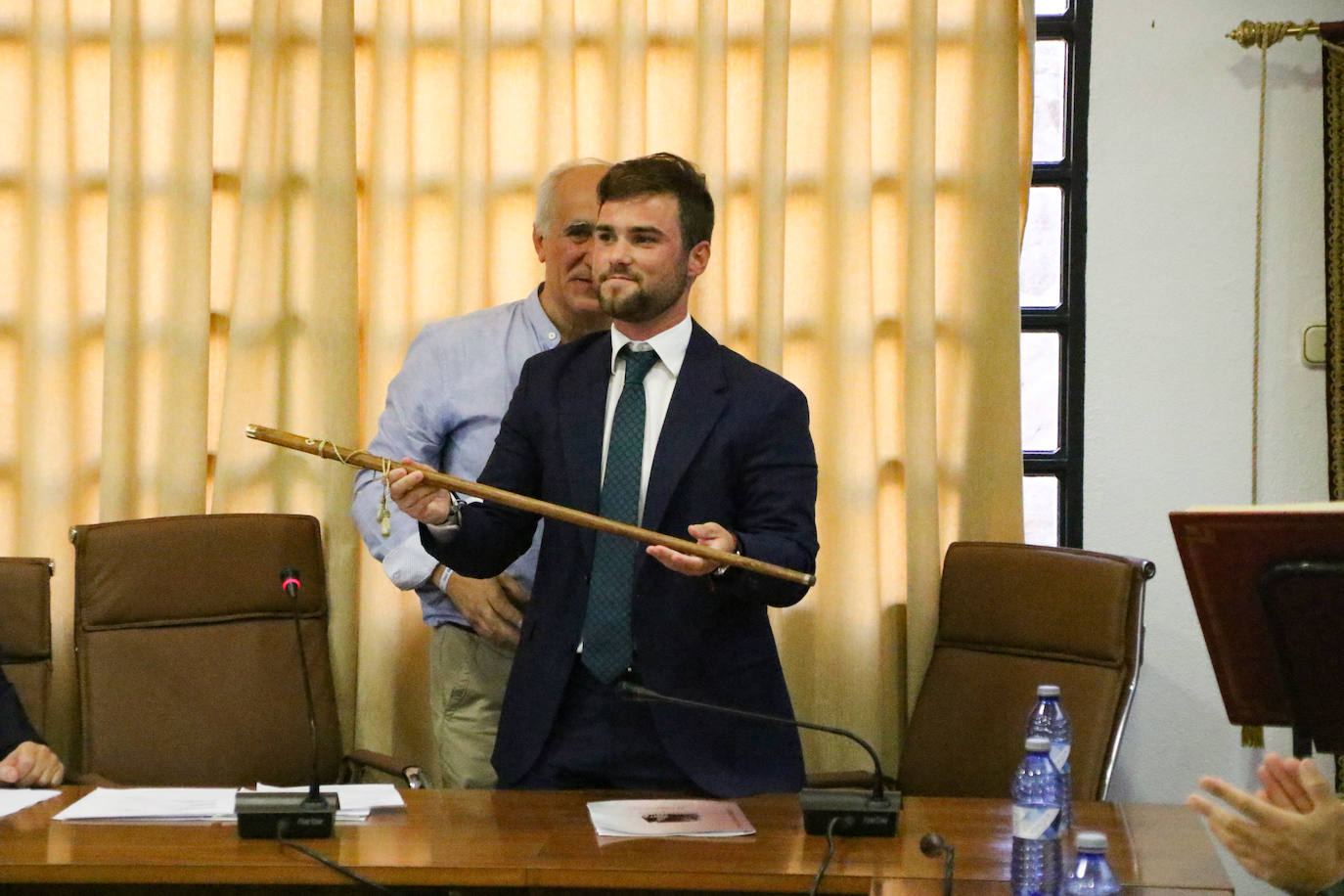 Raúl Gordillo toma posesión como alcalde de Jerez de los Caballeros