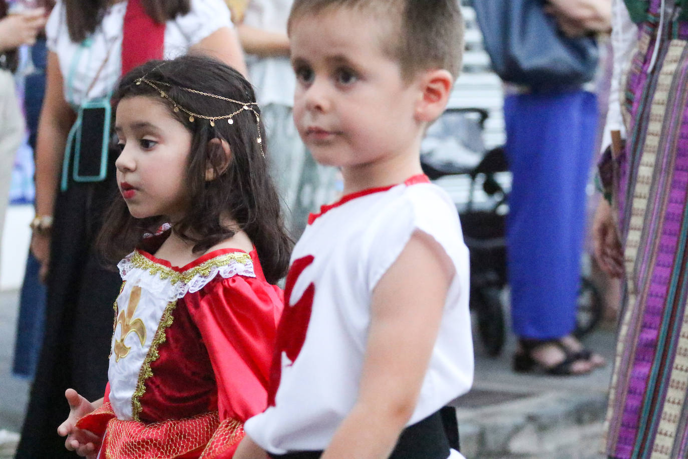 Desfile inaugural del XX Festival Templario de Jerez de los Caballeros, en imágenes