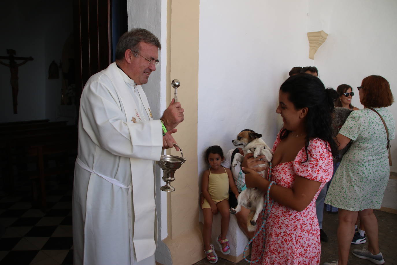 La ermita de San Roque acoge la tradicional bendición de animales