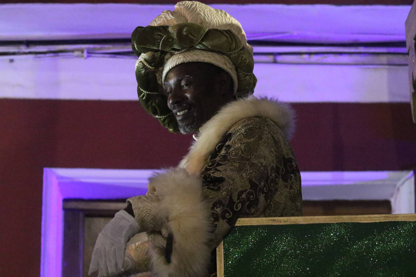 Fotos: La cabalgata de Reyes Magos inunda de ilusión y magia las calles de Jerez