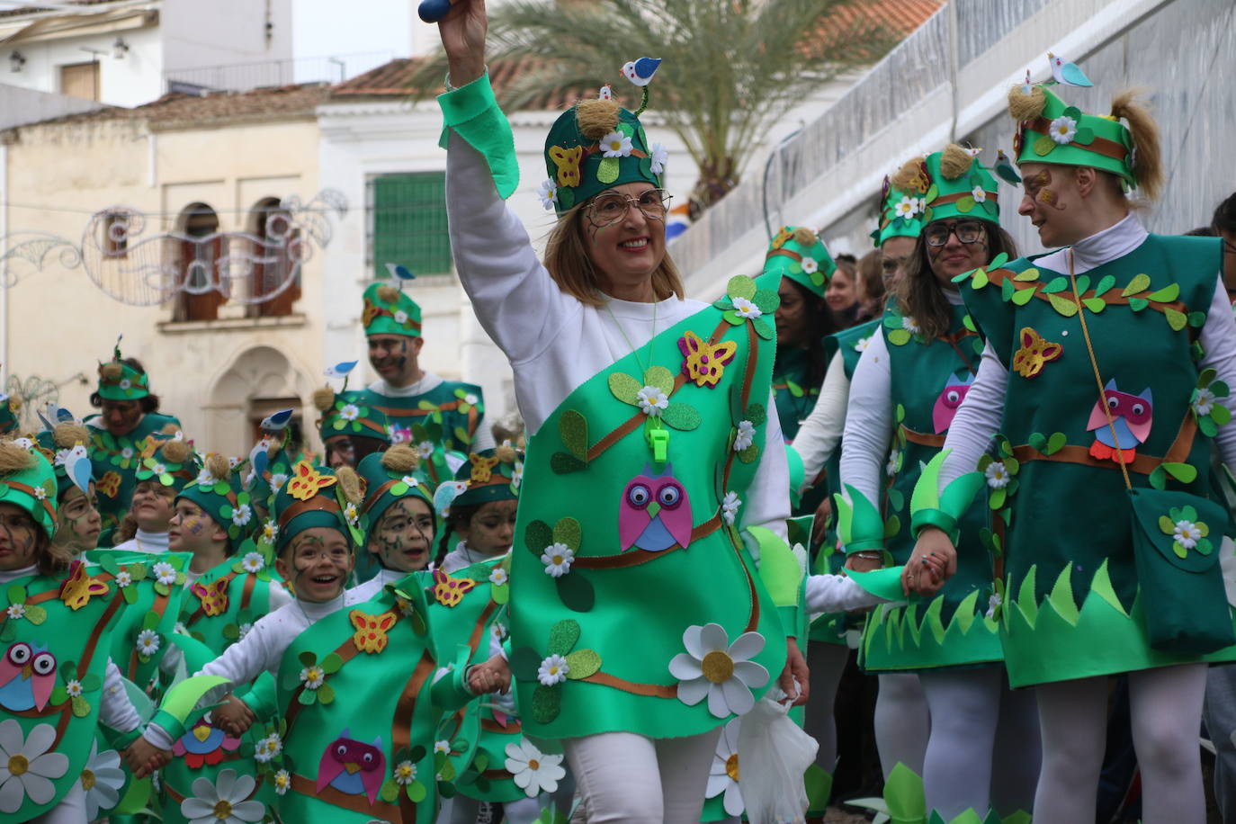 Fotos: Arranca el Carnaval en Jerez de los Caballeros con el desfile de los centros educativos