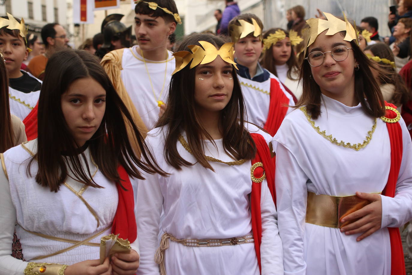 Fotos: Arranca el Carnaval en Jerez de los Caballeros con el desfile de los centros educativos