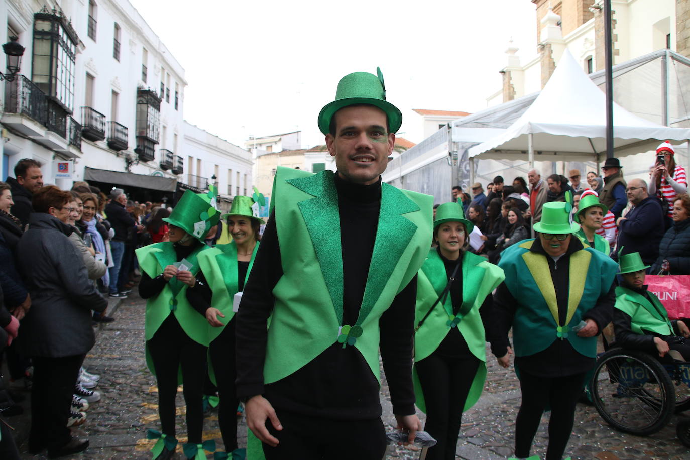 Fotos: Arranca el Carnaval en Jerez de los Caballeros con el desfile de los centros educativos