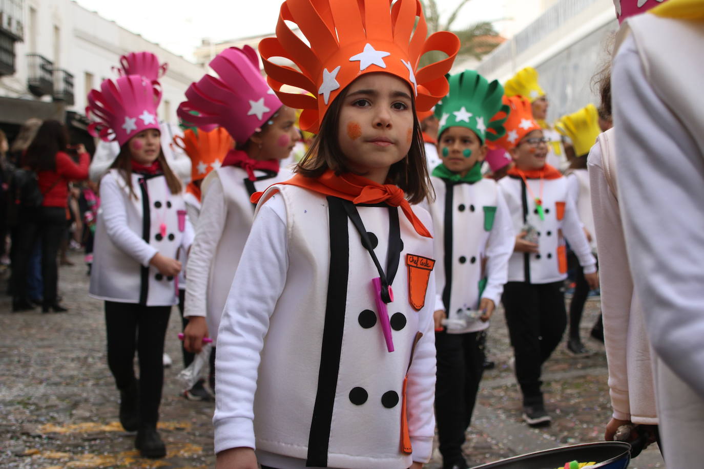 Fotos: Arranca el Carnaval en Jerez de los Caballeros con el desfile de los centros educativos
