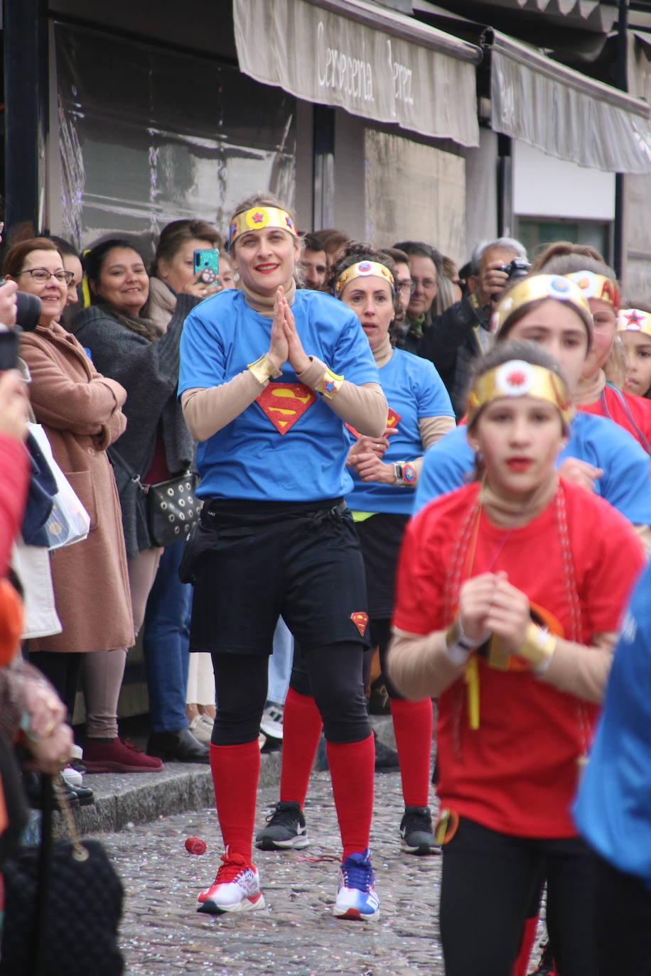 Fotos: Arranca el Carnaval en Jerez de los Caballeros con el desfile de los centros educativos