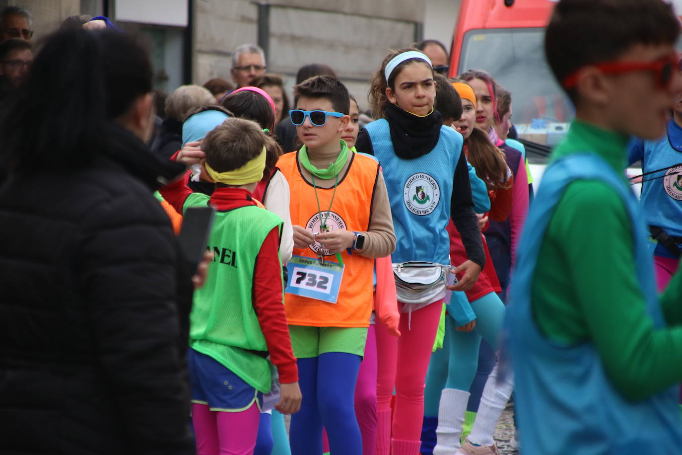 Fotos: Arranca el Carnaval en Jerez de los Caballeros con el desfile de los centros educativos
