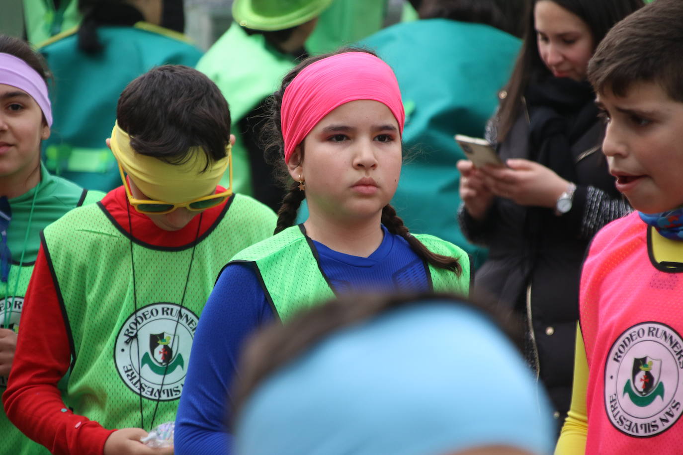 Fotos: Arranca el Carnaval en Jerez de los Caballeros con el desfile de los centros educativos