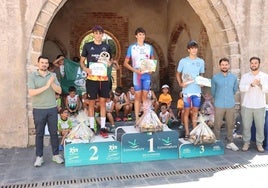 Entrega de premios a los ganadores.