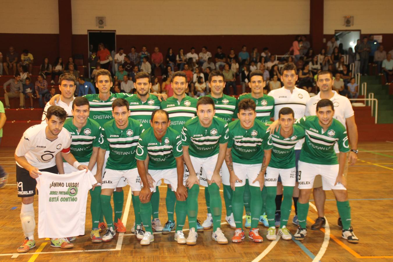 Integrantes del Jerez Futsal, el viernes, en el partido de presentación ante su afición.