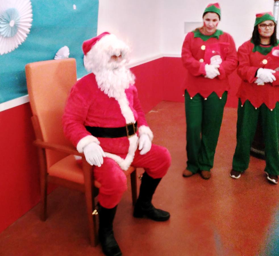 Visita de Papa Noel, esta semana, a las pedanías.Cedida.