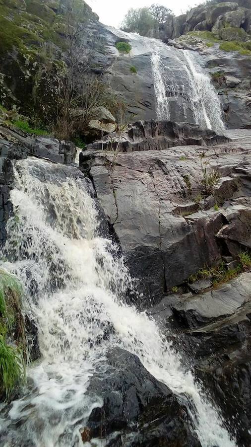 Salto de agua de 'Las Chor.reras en Salvatierra de los Barros. 