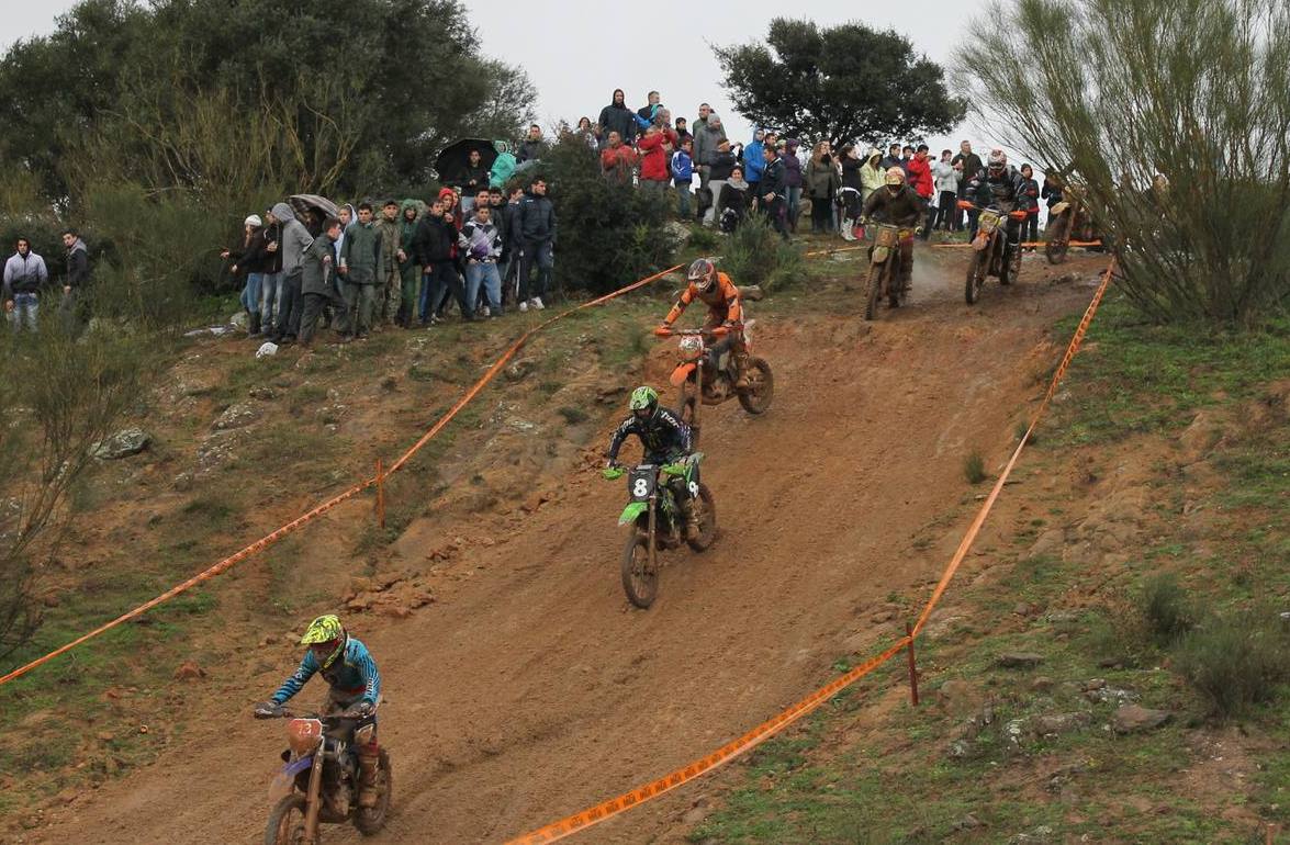 El circuito, en la Dehesa Boyal, presenta una dificultad media-alta.